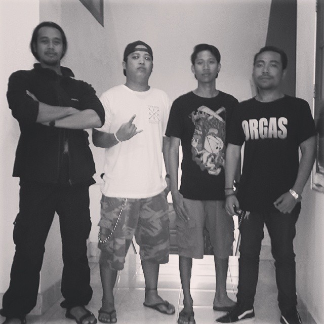 Antipop